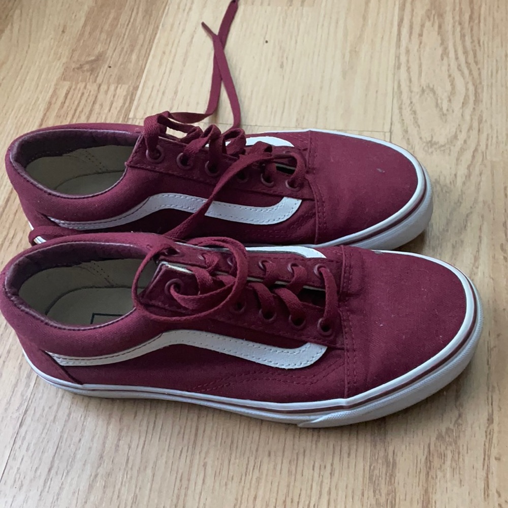 maroon vans, size 7